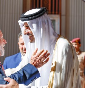Lula e emir do Catar discutem comércio bilateral