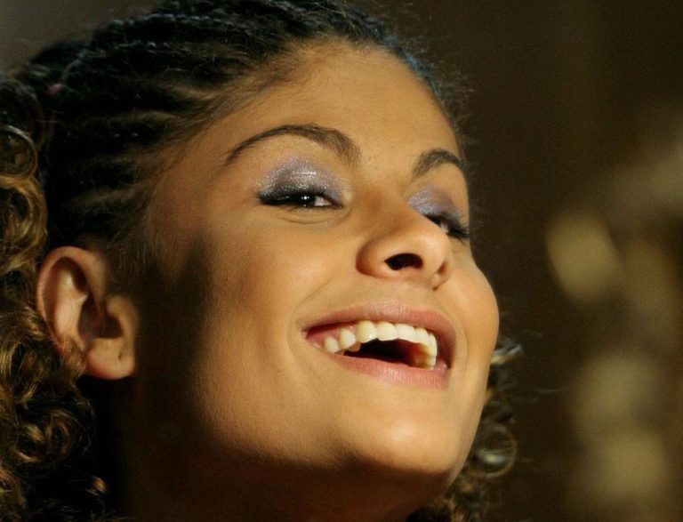 Andrêssa Faiad learned to sew and discovered sustainable fashion when she was still a child