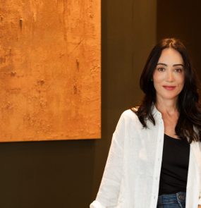 Ana Elisa Murta: artista desenvolve tinta a partir do minério de ferro