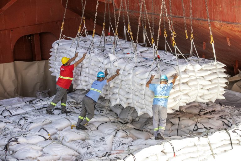 Sugar shipment at a Brazilian port: The product is one of the best-selling to Libya