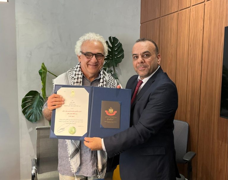 Hatoum (L) and Sudani: Palestinians honor Brazilian author’s writings and translations