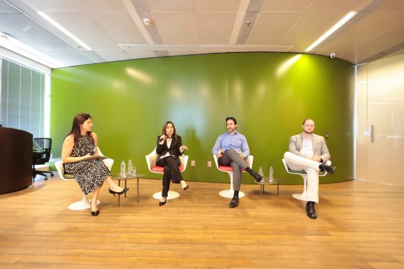 A mediadora, Suzana Chohfi, com Daniela Di Monte, da DP World, Rodrigo Pestana, da Maersk, e Higor Goller, da BRF: evento para debater desafios logísticos