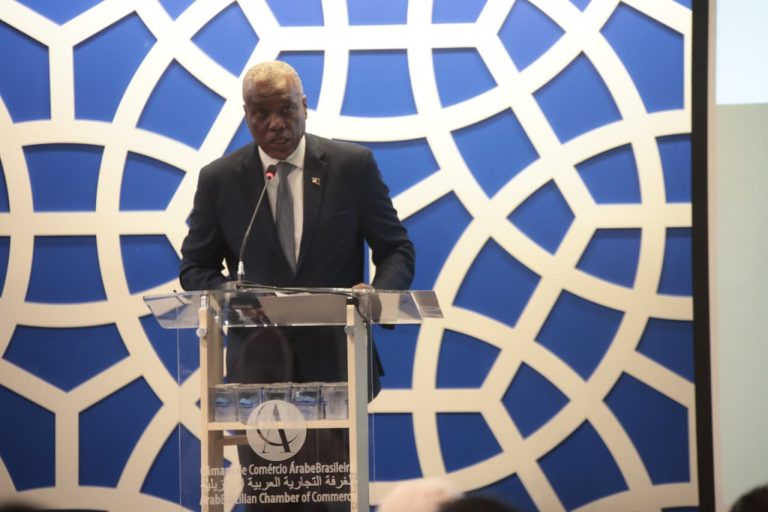 The Sudanese ambassador in Brasília, Ahmed Eltigani Mohamed Swar, emphasized the need for training and capacity building for his country’s population