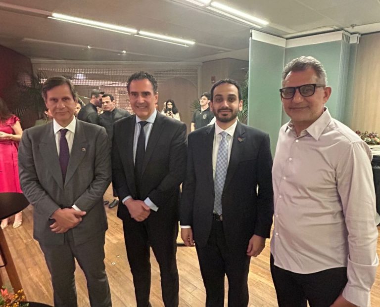 Leaders of the Arab-Brazilian Chamber of Commerce (ABCC) attended the event hosted by Juno Importadora in Brazil for the launch of new perfumes by ARMAF brand, from the United Arab Emirates. Pictured (L to R) are the Secretary-General & Vice President of International Relations of the ABCC, Mohamad Orra Mourad; the ABCC’s President, William Abid Dib Jr.; the Consul General of the UAE in São Paulo, Abdalla Shaheen; and the owner of Juno Importadora, Walid Safa, at a VIP event at the ABCC headquarters in São Paulo on Thursday evening (4).