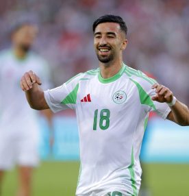 Mohamed Amoura fez dois gols na vitória contra a Somália: está garantida mais uma participação da Argélia em Copas do Mundo