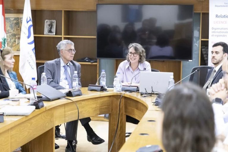 Chair to take Brazilian scholars to Lebanon Visit by Arlene Clemesha (C) inaugurated the chair’s activities