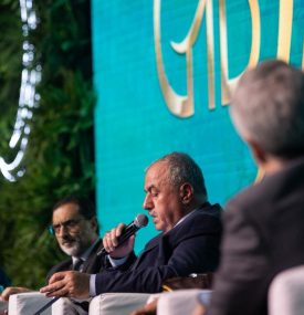 Övüt (ao centro): processos de produção halal, como bem-estar animal, são também essenciais na agenda do desenvolvimento sustentável