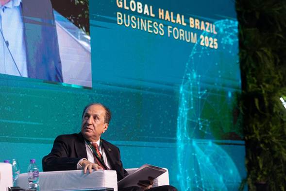 Ali Zoghbi moderated the panel on innovation and technology