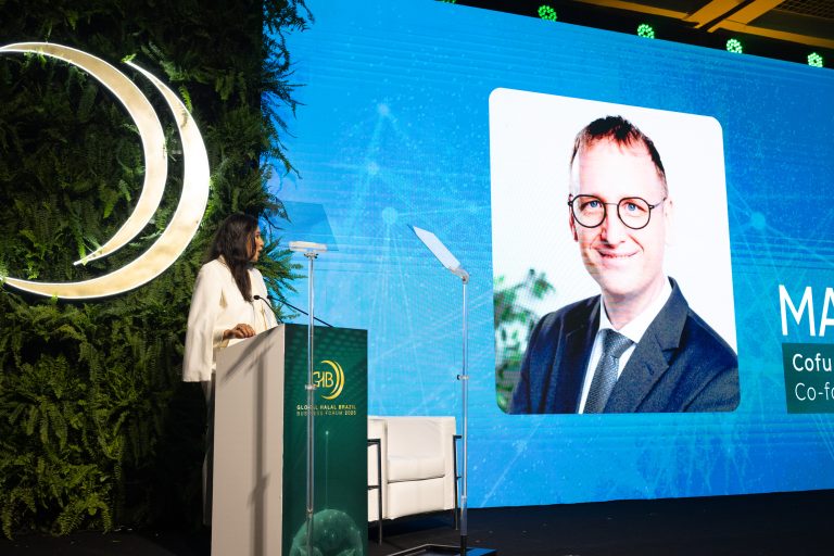 Halal advances with blockchain, compatible ports Participating remotely, Marco Tieman was introduced by master of ceremonies Renata Maron