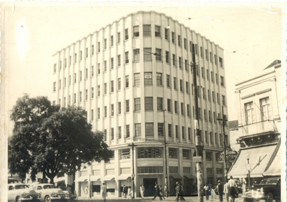 A loja de tecidos nos seus primeiros anos