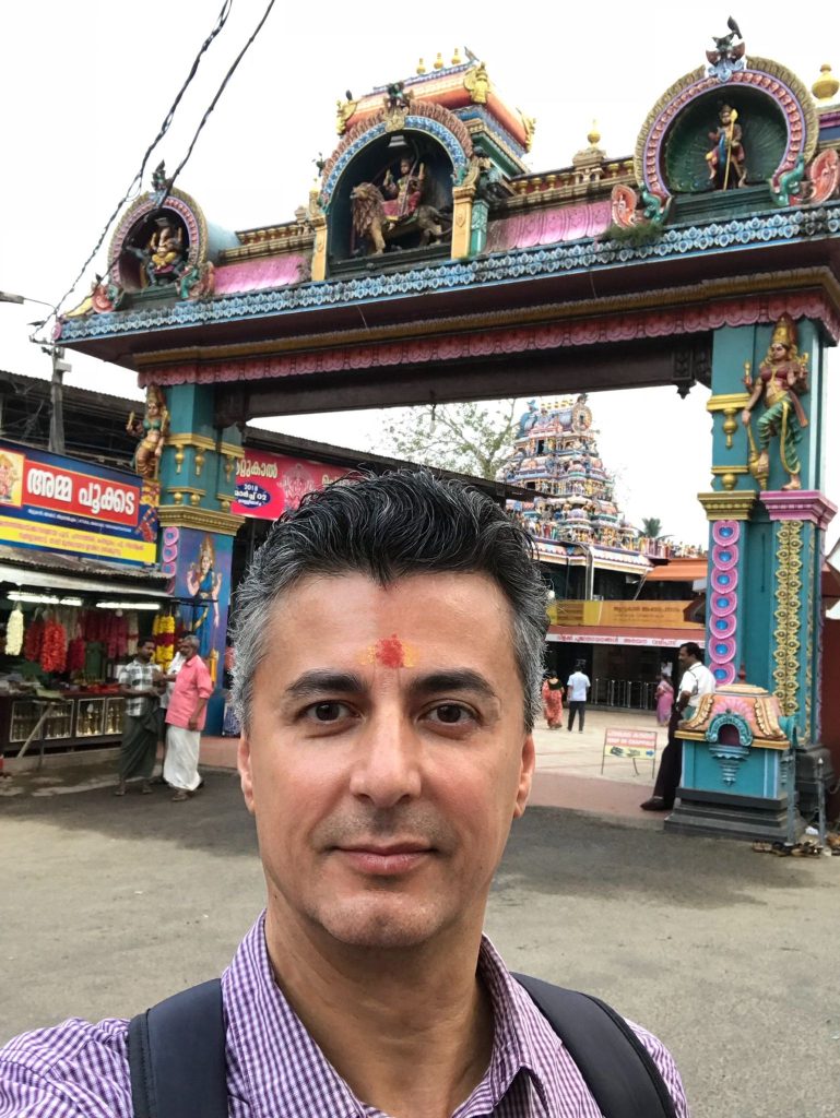 Nikko Kali na Índia, nos anos 1990: viagem marcou trajetória