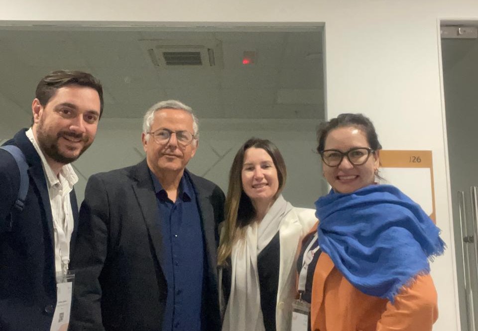 Auldrey Queiroz, Claudio Santos, Janaína Tenório e Juliana Farias em Sharjah: uma nova oportunidade de levar a produção editorial brasileira ao mundo árabe