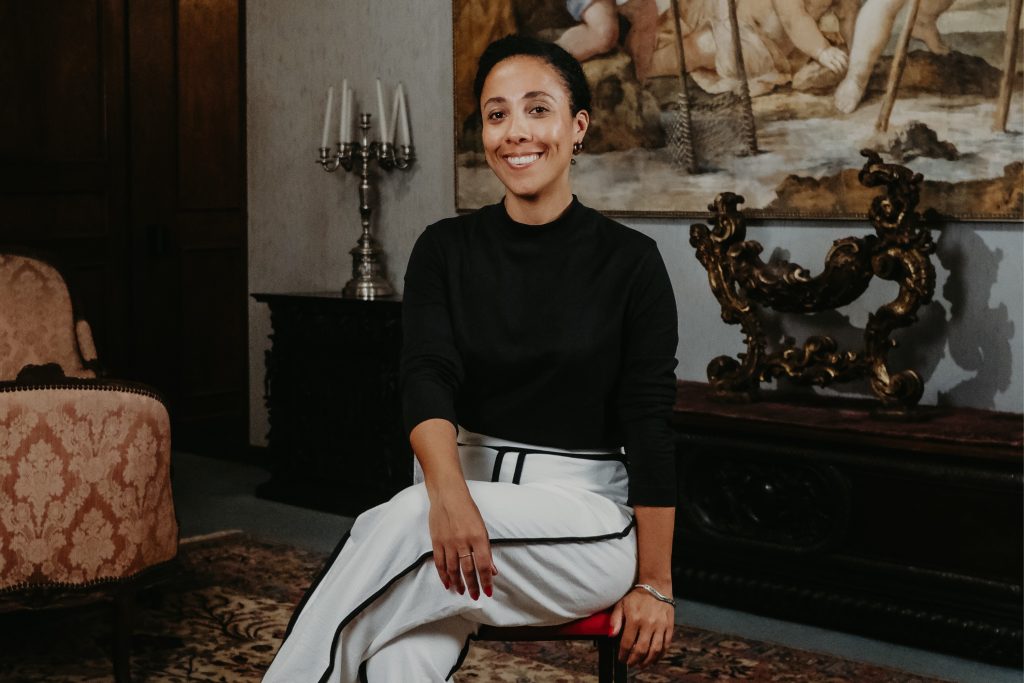 Camilla Rocha Campos é diretora artística da Casa Museu Eva Klabin
