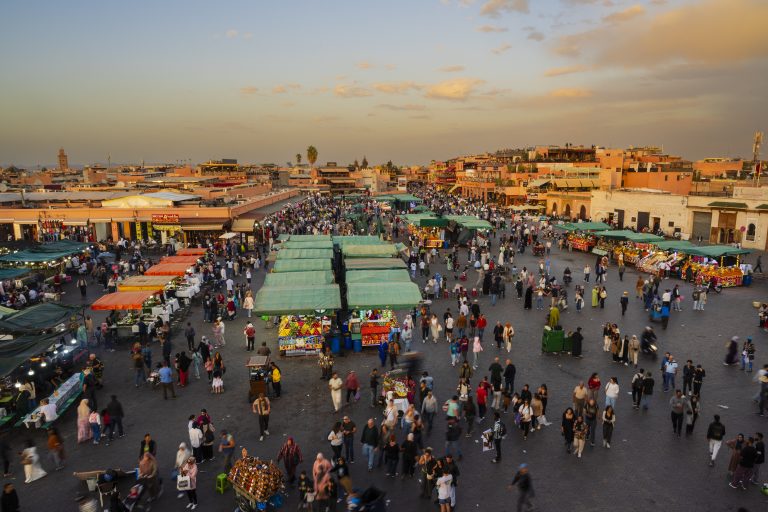 Mercado de Marrakech: agência internacional cita diversificação econômica do Marrocos