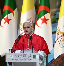 ITALY-VATICAN-DIPLOMACY-ALGERIA