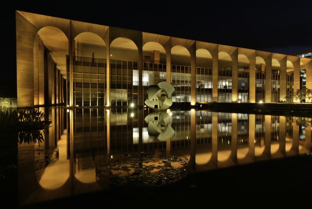 Itamaraty: centro das ações internacionais do Brasil guarda obras de arte de diversos artistas