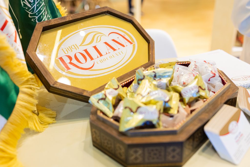 Rollana: Boxed or individually packaged