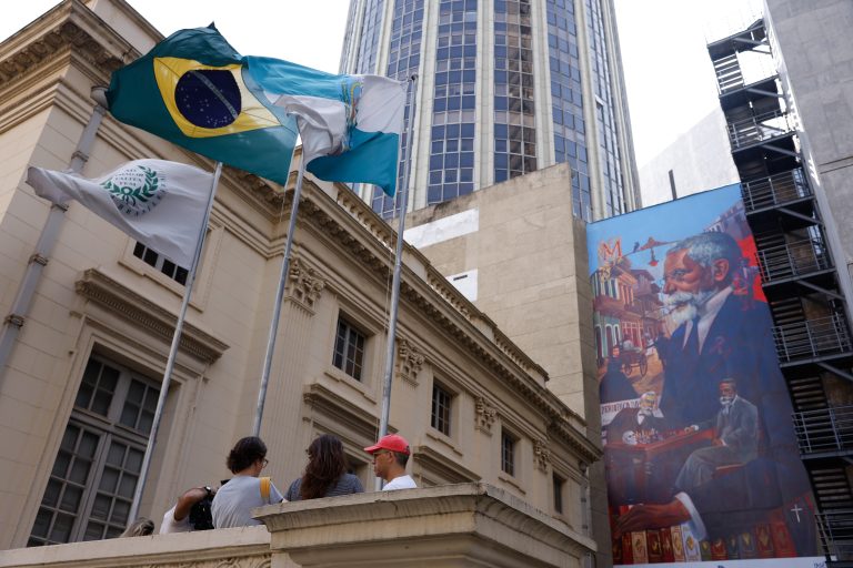 Brazilian Academy of Letters headquarters in downtown Rio de Janeiro: Agreement signing for student exchange program.