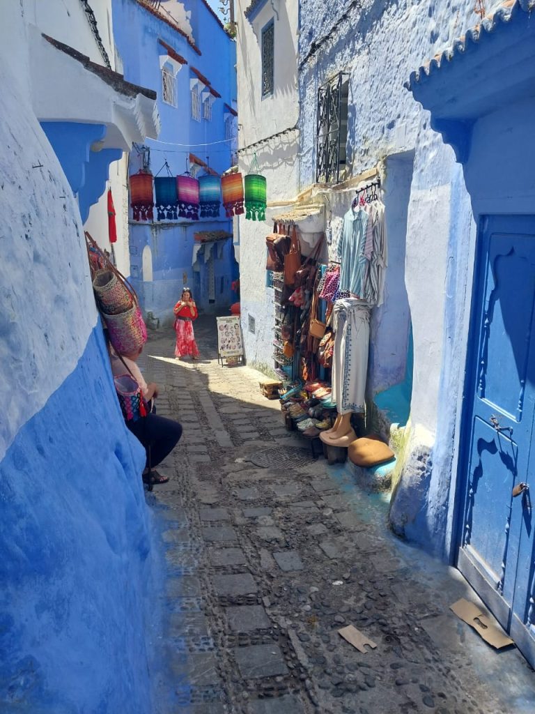 Vielas de muitas portas: comércio e residência
