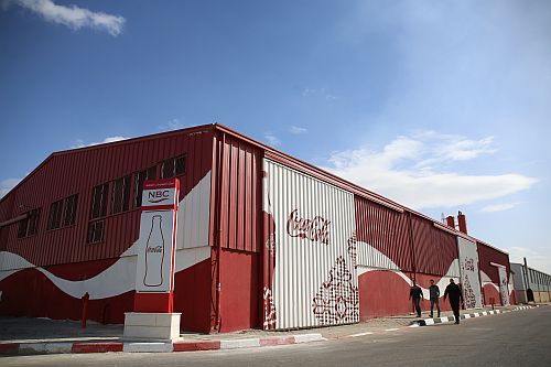 Coca-Cola abre fábrica em Gaza