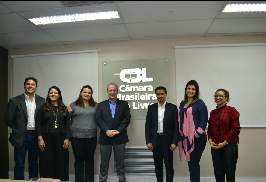 Sharjah prepara participação na Bienal do Livro de SP