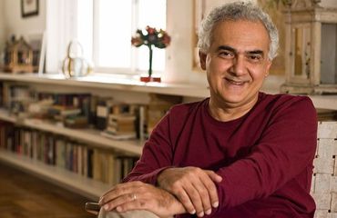 Meetings to discuss Arab, Islamic culture