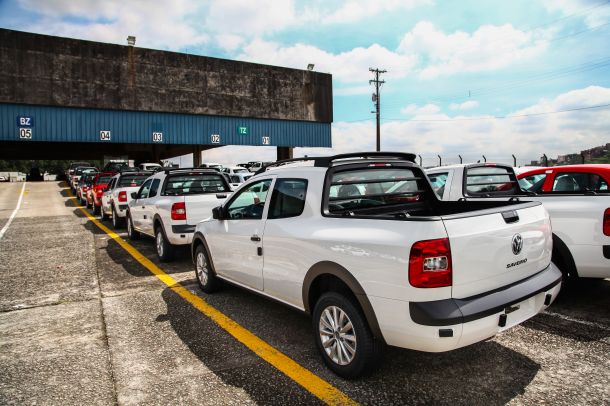 Balança tem superávit de US$ 997 milhões