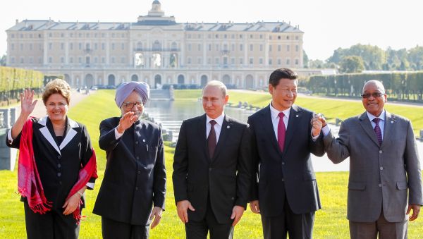 Brics criam fundo de US$ 100 bilhões