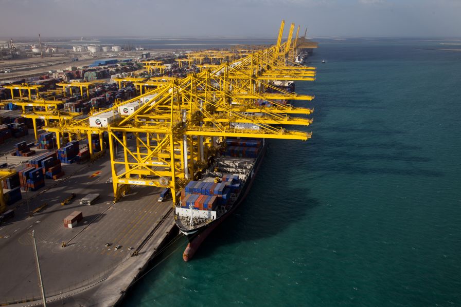 DP World movimenta volume 10% maior