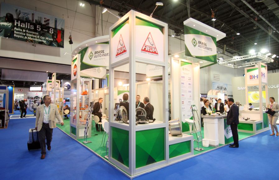 Indústria de autopeças encaminha negócios em Dubai