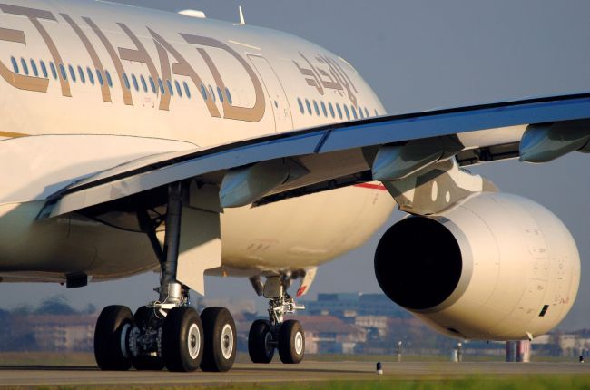 Etihad busca US$ 2 bi em empréstimos