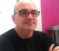 Desenhos árabes de um brasileiro