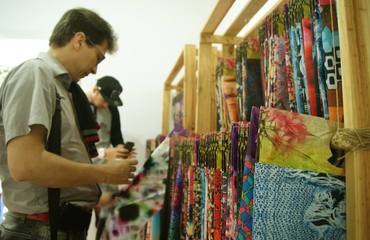 Printmaking studio in Brazil sells to Morocco, Sudan