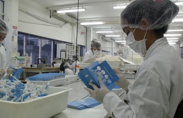 Dental material company’s sales to Arabs go up